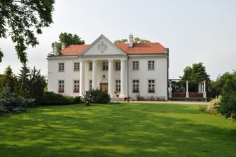 Pałac Grochowiska Szlacheckie Hotel i Restauracja